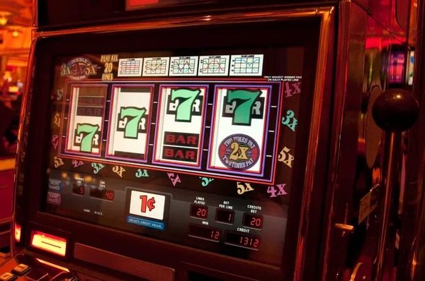 mpo200 mobile app interface showing sportsbook and live casino options
